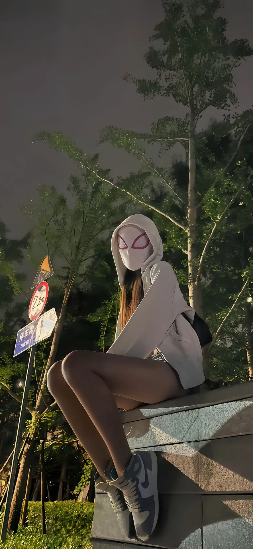 c0bqmj.jpg