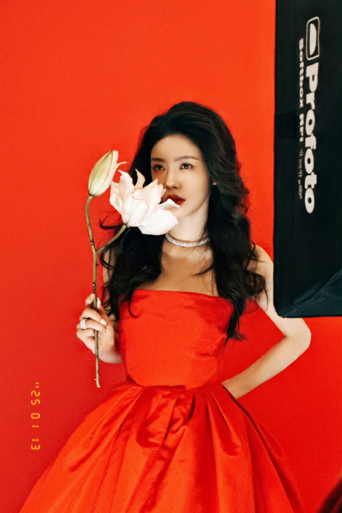 007Y7ePDly1hy8g9ejvgqj31jk2bcu0x.jpg