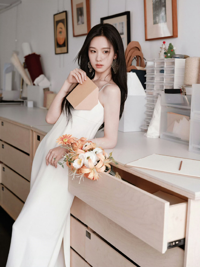 007Y7ePDgy1i0c1qkuz82j31jk223ql0.jpg